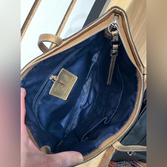 Coach Signature Stripe tote - F15538 - Picture 7 of 12